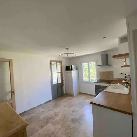 Vakantiehuis Entre Les Alpilles Et Le Luberon 3 10 Pers